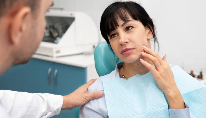 عوارض ایمپلنت دندان