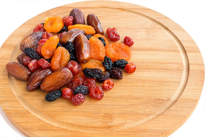 9-غذای-شیرین-کمتر-شناخته‌شده-که-باعث-پوسیدگی-دندان-می‌شوند