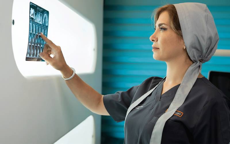 خدمات تخصصی دکتر الهام وزیری